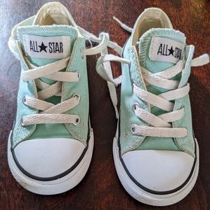 Kids light blue converse size toddler 9